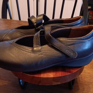 New Wolky Dark  Black Leather Loafers with Strap